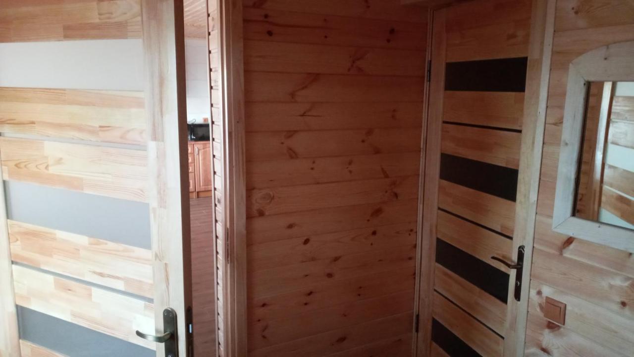 Біля Лісу Шале З Двома Спальнями Szlavszke Kültér fotó
